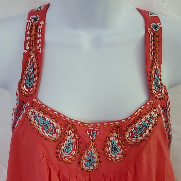 Top - Picture 2 of 9